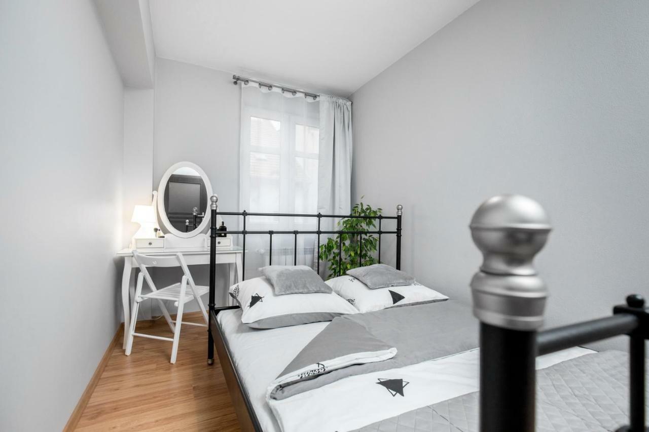 Apartament Gemini Dzierżoniów المظهر الخارجي الصورة
